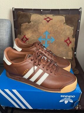 adidas Samoa Brown and White Leather Mens Sneakers